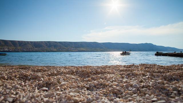 Plaža u blizini Apartmana Pag